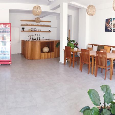 Mountbaylk Hotel Dehiwala-Mount Lavinia Buitenkant foto