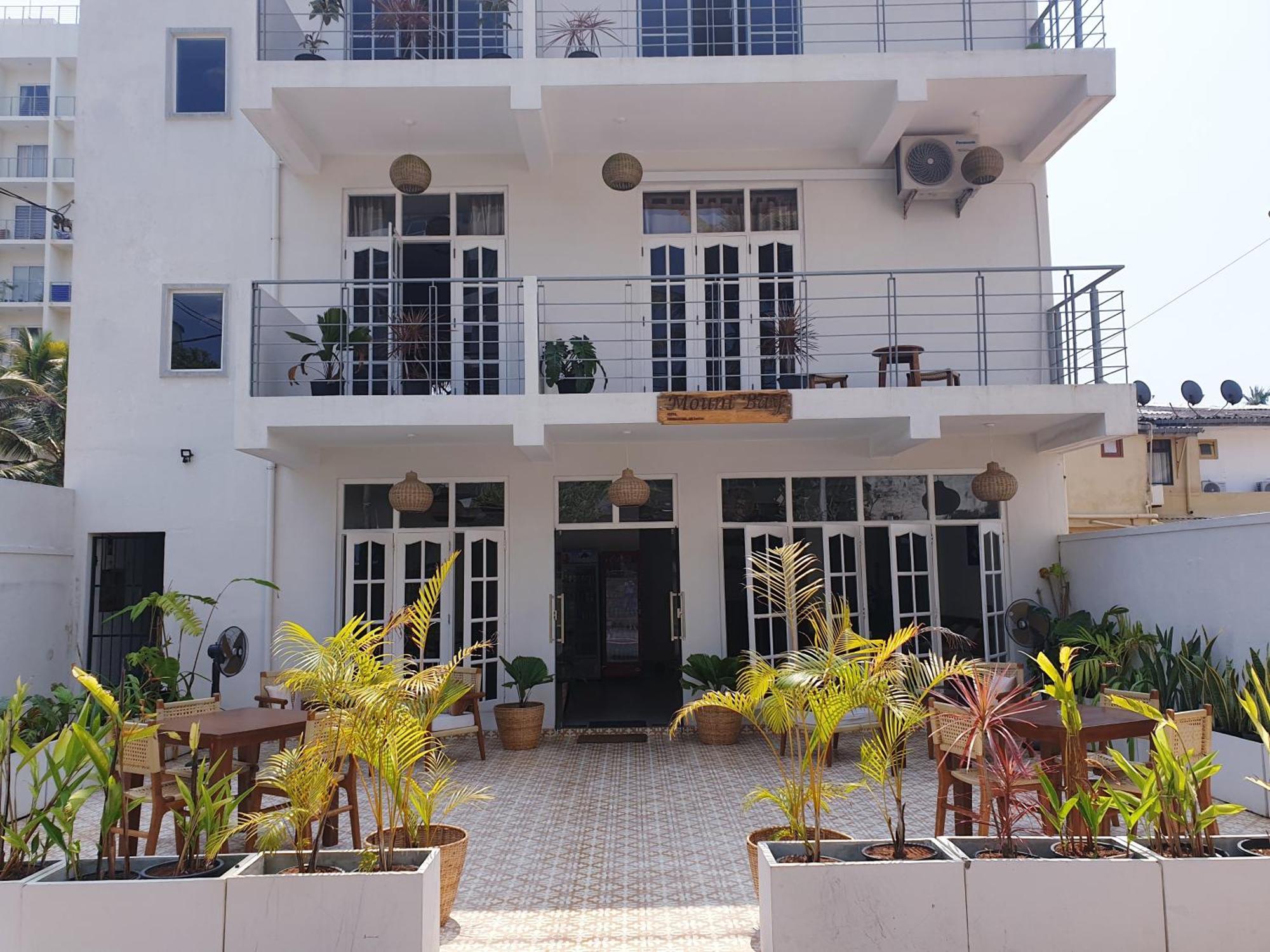 Mountbaylk Hotel Dehiwala-Mount Lavinia Buitenkant foto
