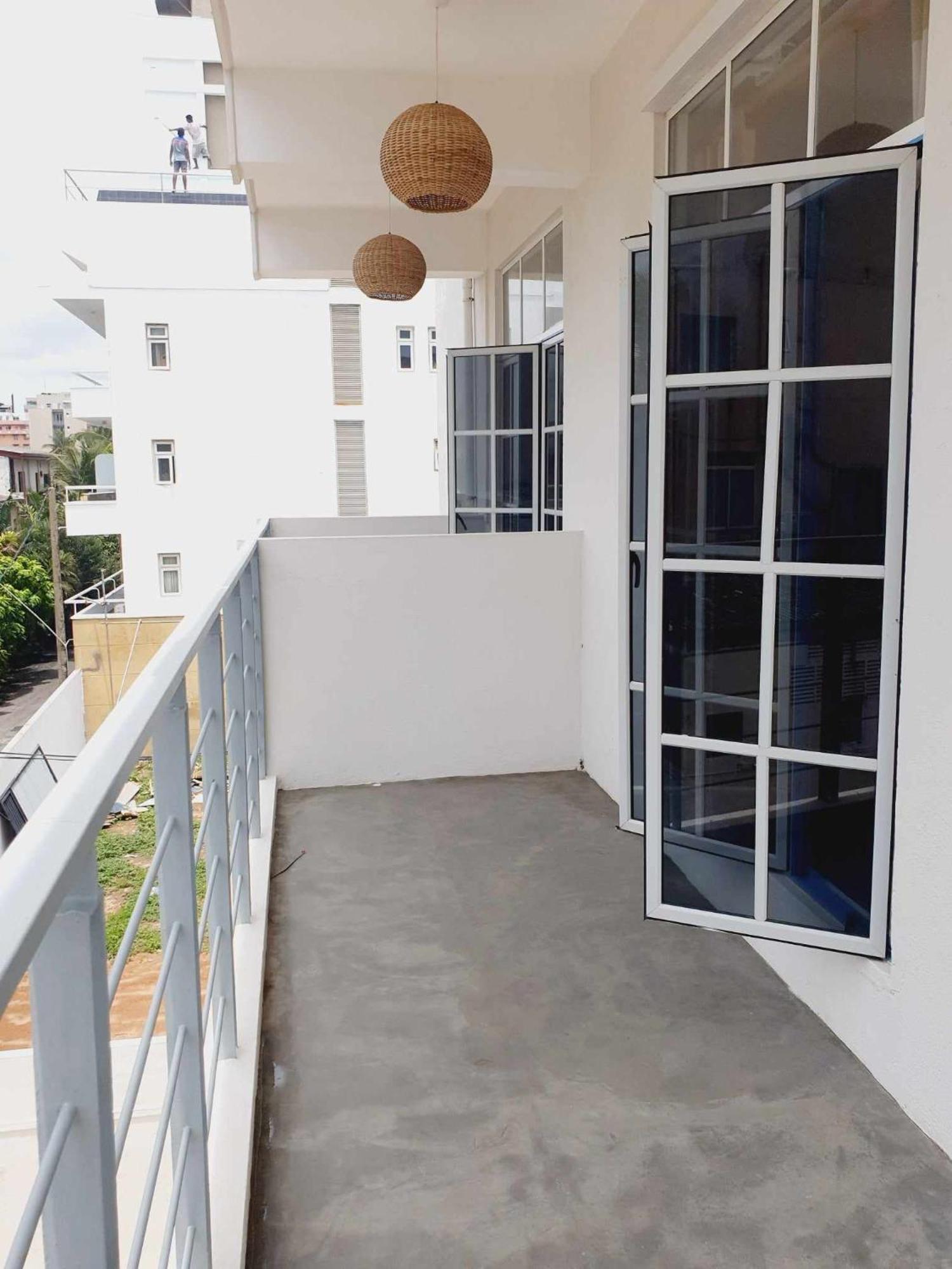 Mountbaylk Hotel Dehiwala-Mount Lavinia Buitenkant foto