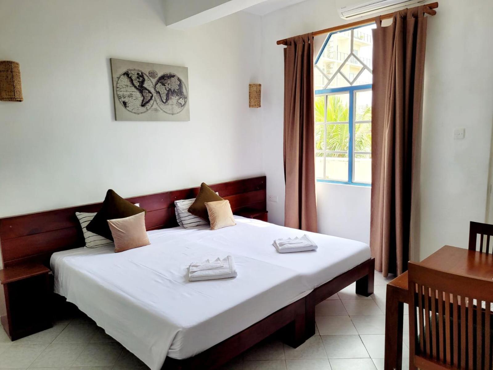 Mountbaylk Hotel Dehiwala-Mount Lavinia Buitenkant foto