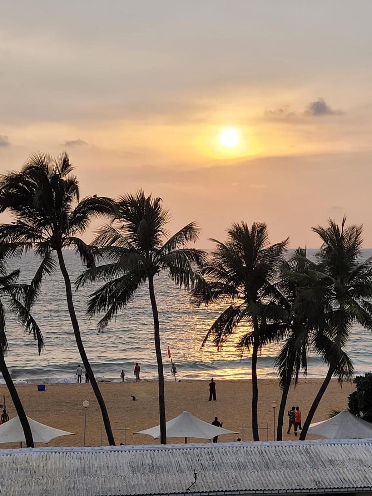 Mountbaylk Hotel Dehiwala-Mount Lavinia Buitenkant foto