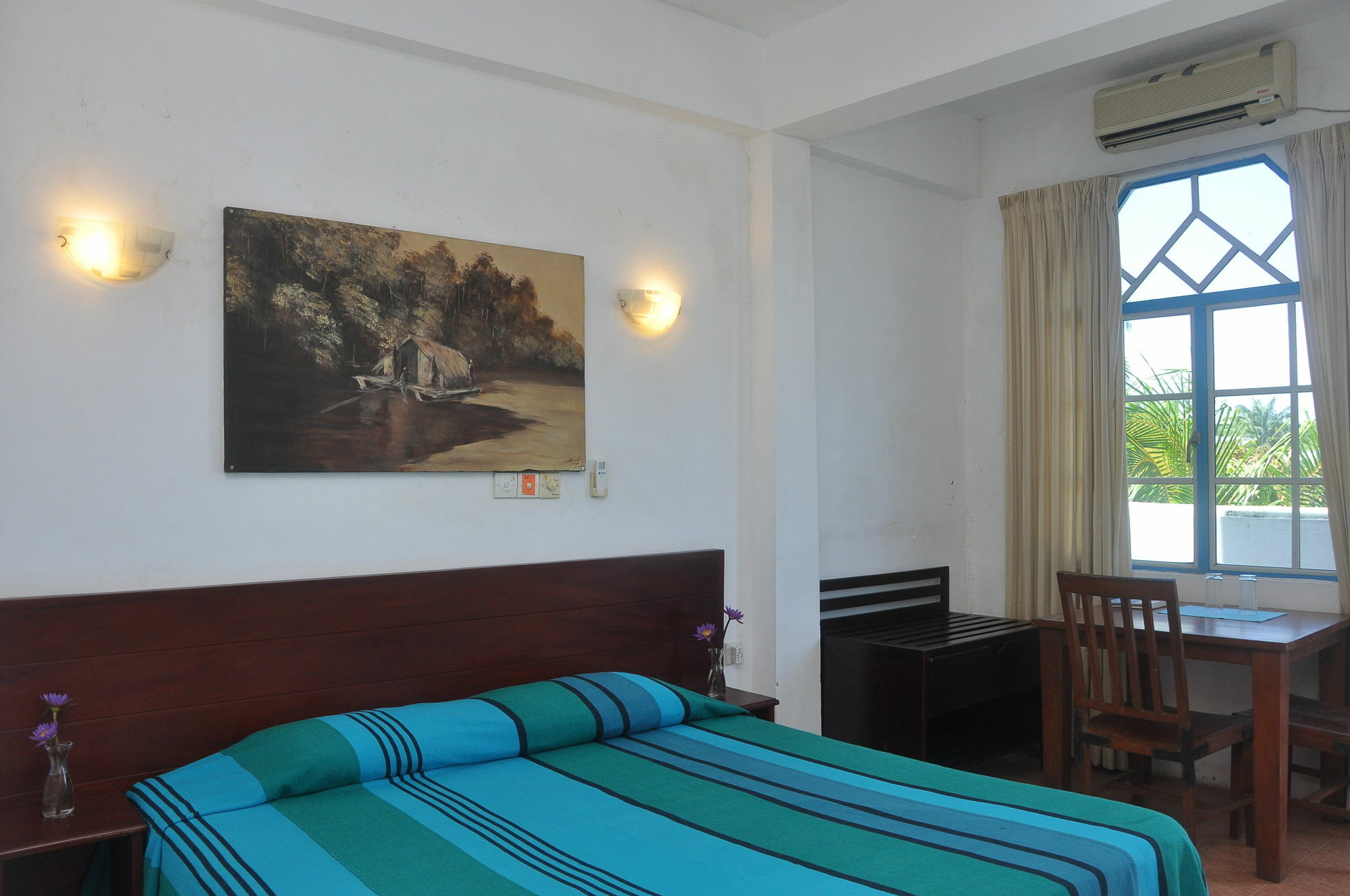 Mountbaylk Hotel Dehiwala-Mount Lavinia Buitenkant foto